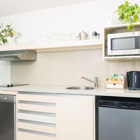 Darwin Harbour Suite Экстерьер фото