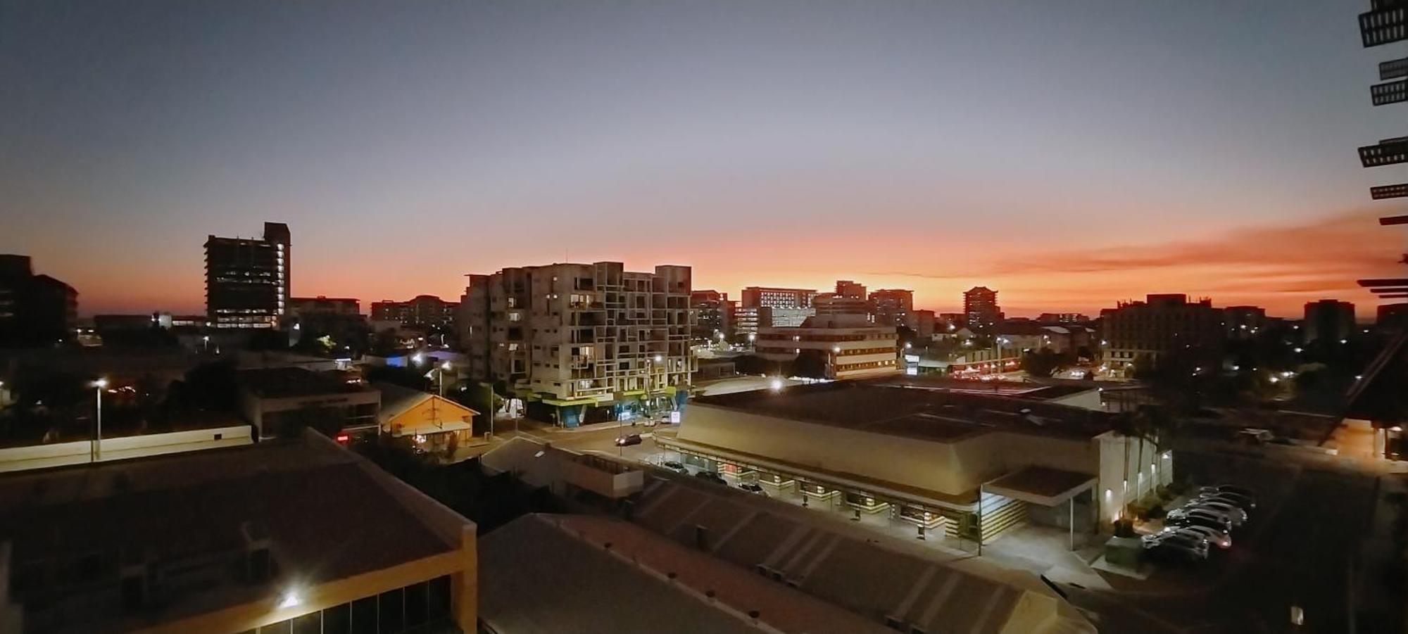 Darwin Harbour Suite Экстерьер фото