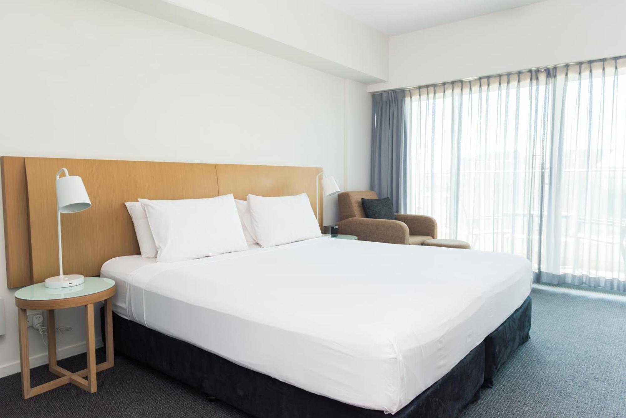 Darwin Harbour Suite Экстерьер фото