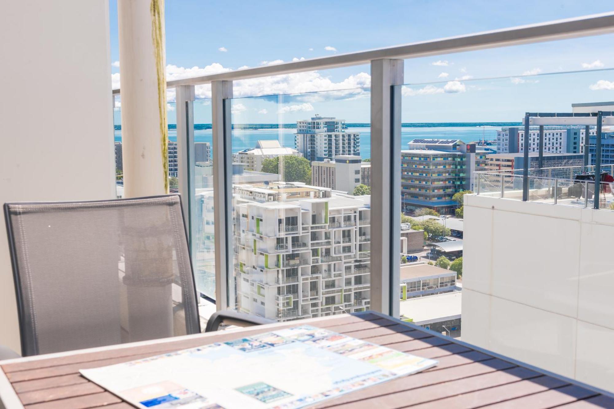 Darwin Harbour Suite Экстерьер фото