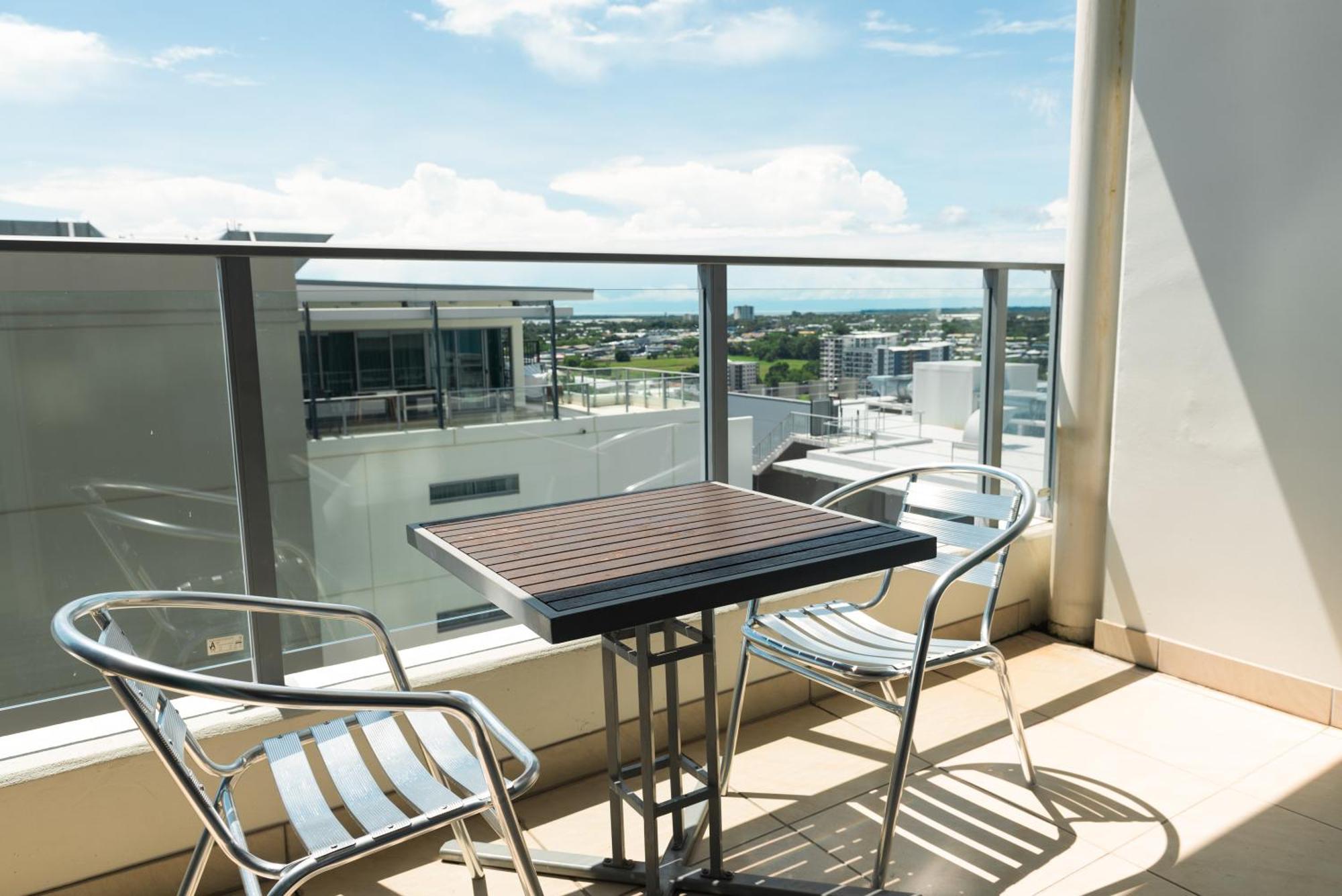 Darwin Harbour Suite Экстерьер фото