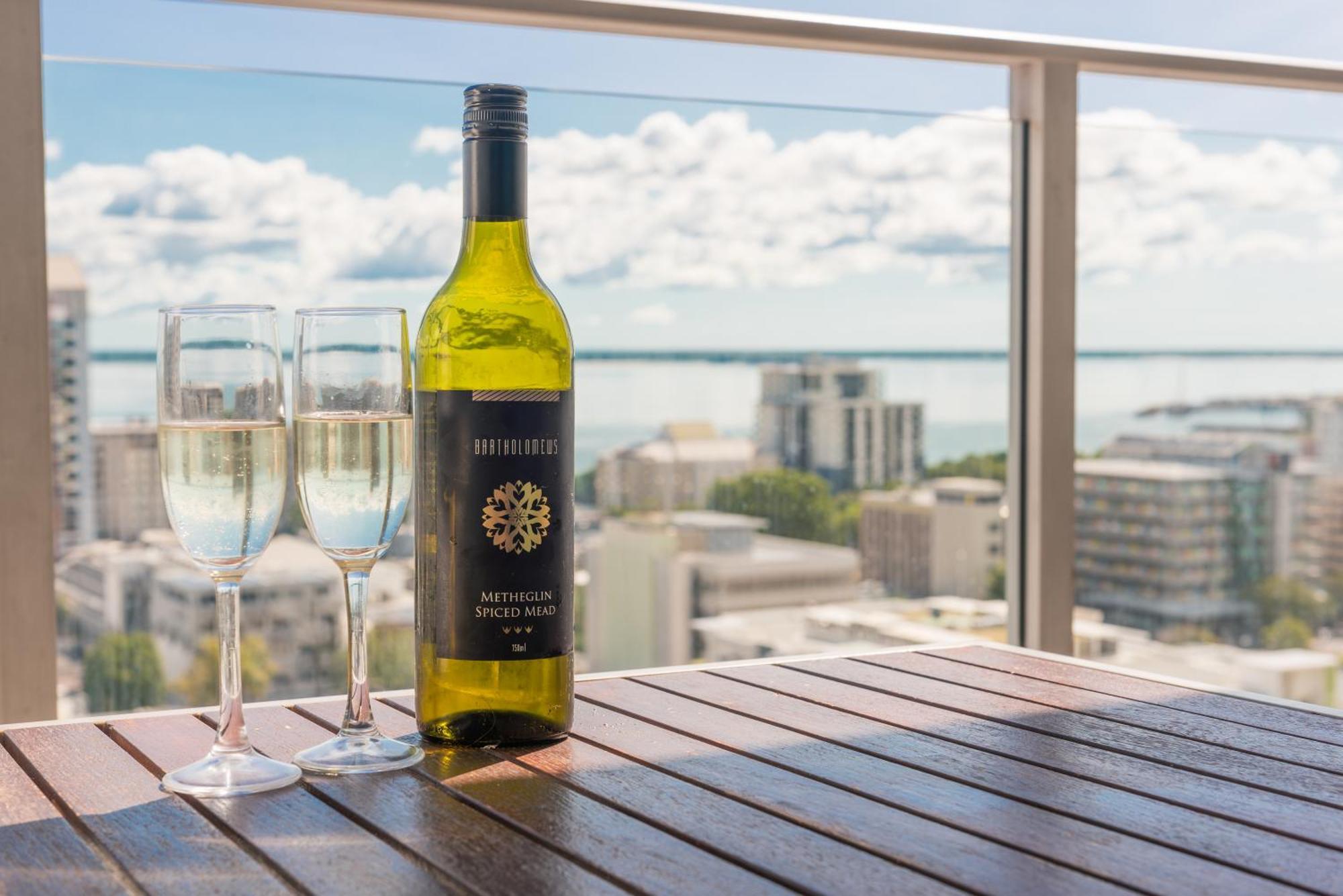 Darwin Harbour Suite Экстерьер фото